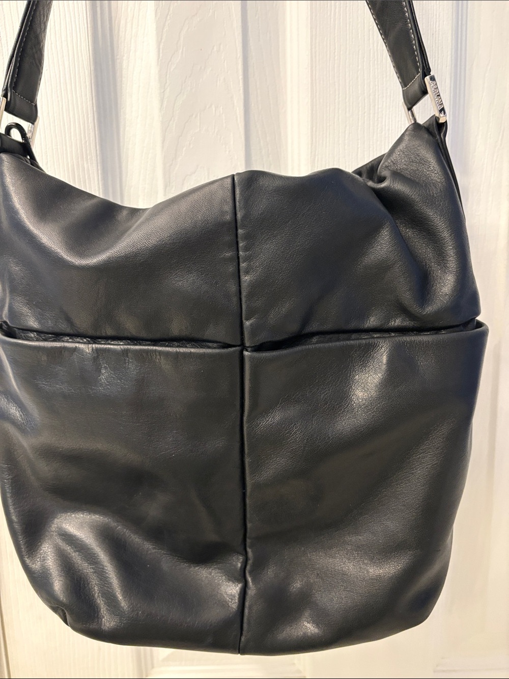 Vintage Perlina  Black Soft Leather Bag, two pockets with magnetic closure.
